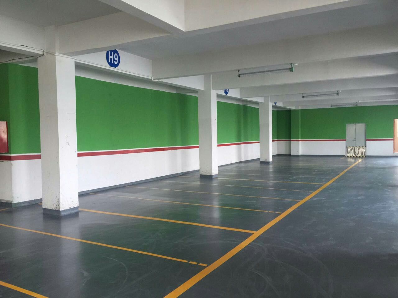 广州仓储托管.jpg